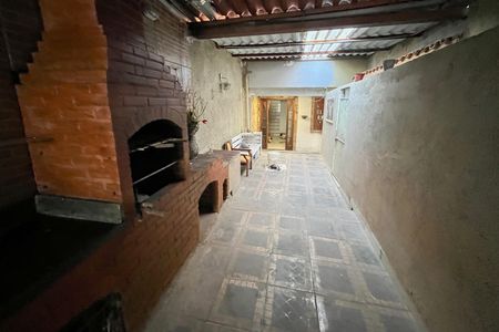 Casa para alugar com 100m², 2 quartos e 1 vagaÁrea de Serviço