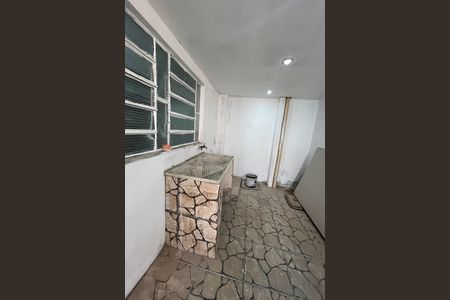Casa para alugar com 100m², 2 quartos e 1 vagaÁrea de Serviço