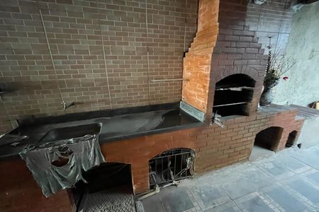 Casa para alugar com 100m², 2 quartos e 1 vagaÁrea de Serviço