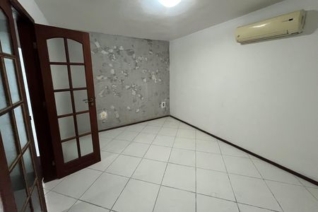 Casa para alugar com 100m², 2 quartos e 1 vagaQuarto