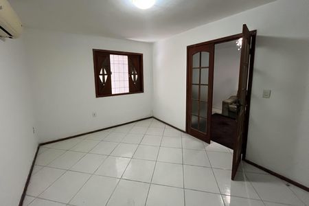 Casa para alugar com 100m², 2 quartos e 1 vagaQuarto