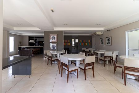Apartamento para alugar com 59m², 2 quartos e 1 vaga Apartamento para alugar com 59m², 2 quartos e 1 vagaÁrea comum - Salão de festas