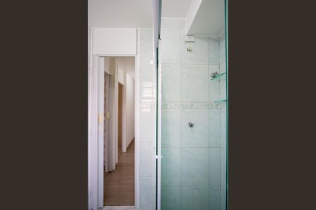 Apartamento para alugar com 49m², 2 quartos e 1 vaga Apartamento para alugar com 49m², 2 quartos e 1 vagaBanheiro