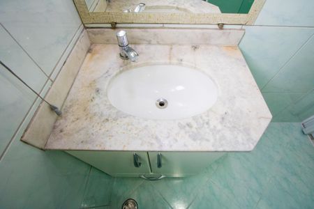 Apartamento para alugar com 49m², 2 quartos e 1 vaga Apartamento para alugar com 49m², 2 quartos e 1 vagaBanheiro
