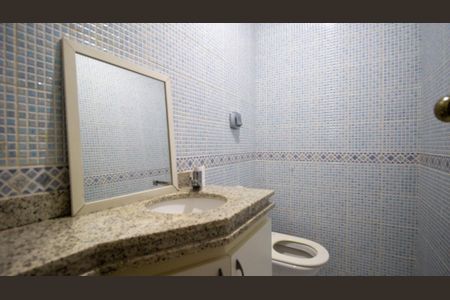 Apartamento à venda com 220m², 4 quartos e 3 vagasLavabo