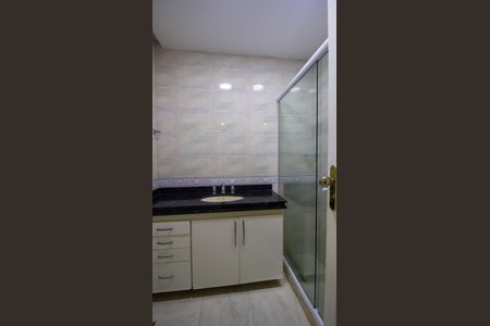 Apartamento à venda com 220m², 4 quartos e 3 vagasBanheiro da Suíte 3