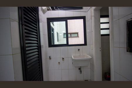 Apartamento à venda com 220m², 4 quartos e 3 vagasCozinha e Área de Serviço