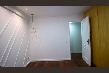 Apartamento à venda com 220m², 4 quartos e 3 vagasSuíte 1