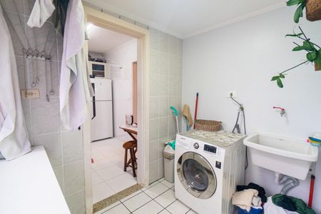 Apartamento à venda com 95m², 4 quartos e 1 vagaÁrea de Serviço