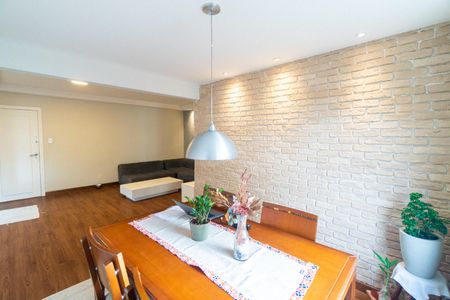 Apartamento à venda com 95m², 4 quartos e 1 vagaSala