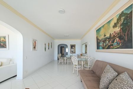 Apartamento para alugar com 201m², 3 quartos e 1 vagaSala