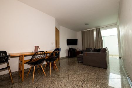 Apartamento à venda com 170m², 4 quartos e 2 vagasSala