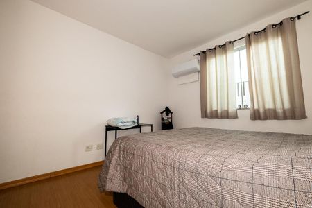 Apartamento à venda com 170m², 4 quartos e 2 vagasSuíte