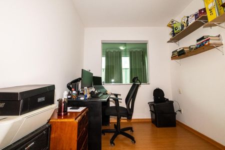 Apartamento à venda com 170m², 4 quartos e 2 vagasQuarto 3