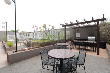 Apartamento para alugar com 48m², 2 quartos e sem vagaÁrea comum - Churrasqueira