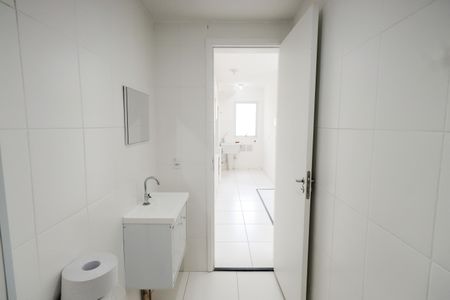 Apartamento para alugar com 48m², 2 quartos e sem vagaBanheiro