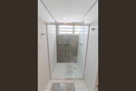 Apartamento à venda com 324m², 4 quartos e 3 vagasBanheiro da Suíte 2