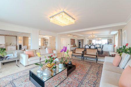 Apartamento à venda com 324m², 4 quartos e 3 vagasSala