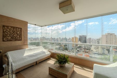 Apartamento à venda com 324m², 4 quartos e 3 vagasSacada
