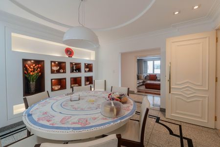 Apartamento à venda com 324m², 4 quartos e 3 vagasSala de Jantar