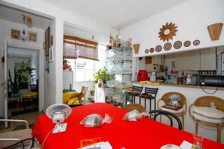 Apartamento à venda com 120m², 2 quartos e sem vagaSala de Estar e Jantar