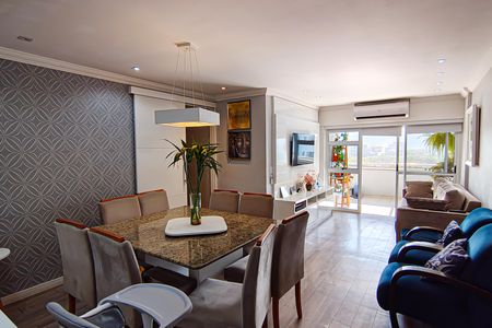 Apartamento à venda com 113m², 3 quartos e 2 vagas Apartamento à venda com 113m², 3 quartos e 2 vagasSala