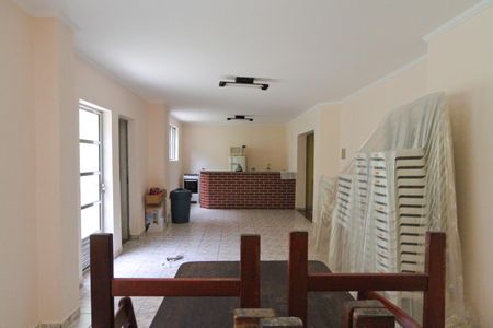 Apartamento à venda com 75m², 3 quartos e sem vagaÁrea comum - Salão de festas