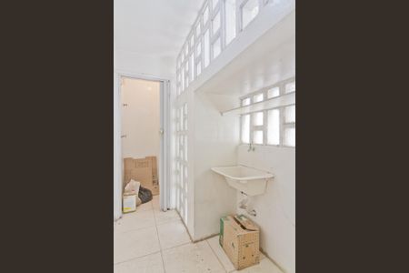 Apartamento à venda com 75m², 3 quartos e sem vagaÁrea de Serviço