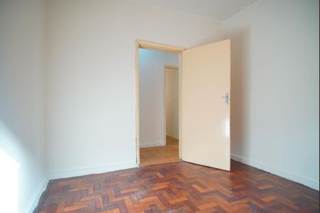 Casa para alugar com 130m², 3 quartos e 2 vagasQuarto 2