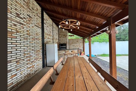 Casa à venda com 942m², 3 quartos e 4 vagas Casa à venda com 942m², 3 quartos e 4 vagasÁrea Gourmet