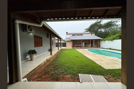 Casa à venda com 942m², 3 quartos e 4 vagas Casa à venda com 942m², 3 quartos e 4 vagasÁrea Externa