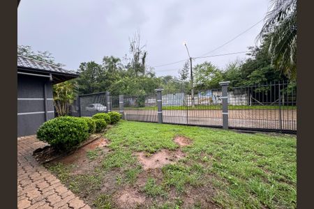 Casa à venda com 942m², 3 quartos e 4 vagas Casa à venda com 942m², 3 quartos e 4 vagasÁrea Externa