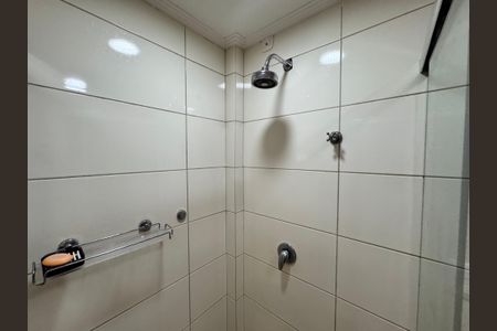 Casa à venda com 942m², 3 quartos e 4 vagas Casa à venda com 942m², 3 quartos e 4 vagasBanheiro da Suíte 2