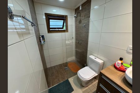 Casa à venda com 942m², 3 quartos e 4 vagas Casa à venda com 942m², 3 quartos e 4 vagasBanheiro da Suíte 1