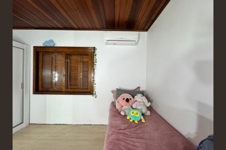 Casa à venda com 942m², 3 quartos e 4 vagas Casa à venda com 942m², 3 quartos e 4 vagasQuarto 1