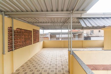 Casa de condomínio para alugar com 160m², 3 quartos e 2 vagasTerraço