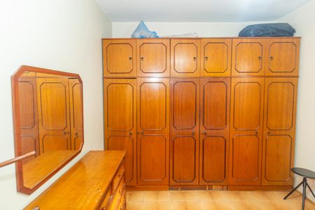 Casa de condomínio para alugar com 160m², 3 quartos e 2 vagasQuarto 3