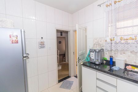 Casa de condomínio para alugar com 160m², 3 quartos e 2 vagasCozinha