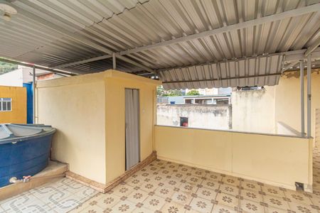 Casa de condomínio para alugar com 160m², 3 quartos e 2 vagasTerraço