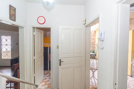 Casa de condomínio para alugar com 160m², 3 quartos e 2 vagasCorredor