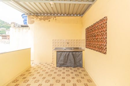 Casa de condomínio para alugar com 160m², 3 quartos e 2 vagasTerraço