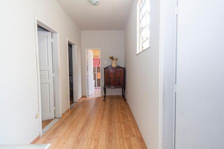 Casa de condomínio para alugar com 160m², 3 quartos e 2 vagasCorredor