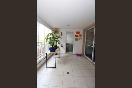 Apartamento à venda com 96m², 3 quartos e 2 vagasVaranda da Sala