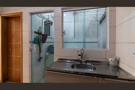 Casa de condomínio à venda com 56m², 2 quartos e 1 vaga Casa de condomínio à venda com 56m², 2 quartos e 1 vagaCozinha