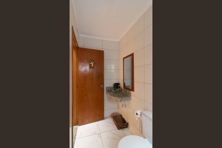 Casa de condomínio à venda com 56m², 2 quartos e 1 vaga Casa de condomínio à venda com 56m², 2 quartos e 1 vagaBanheiro