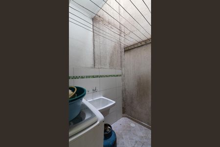 Casa de condomínio à venda com 56m², 2 quartos e 1 vaga Casa de condomínio à venda com 56m², 2 quartos e 1 vagaÁrea de Serviço