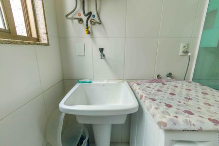 Apartamento à venda com 86m², 2 quartos e 2 vagasÁrea de Serviço