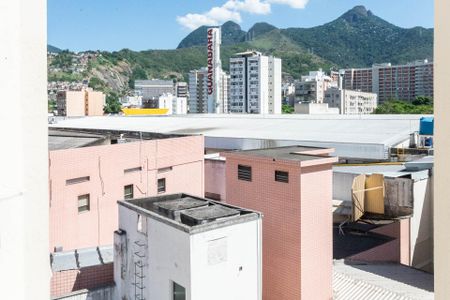 Apartamento para alugar com 60m², 2 quartos e 1 vagaVista