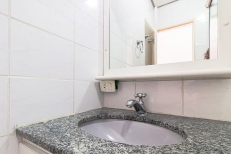 Apartamento para alugar com 76m², 3 quartos e 2 vagasBanheiro da Suíte