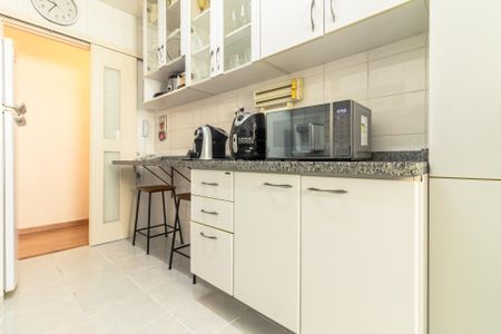 Apartamento para alugar com 76m², 3 quartos e 2 vagasCozinha